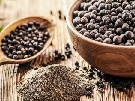 فلفل اسود مطحون